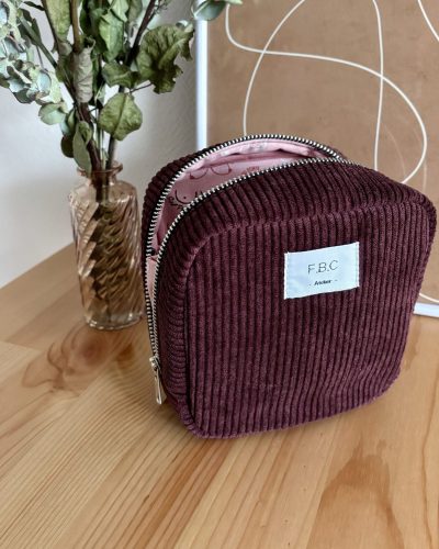 Trousse carrée - L'Assumée
